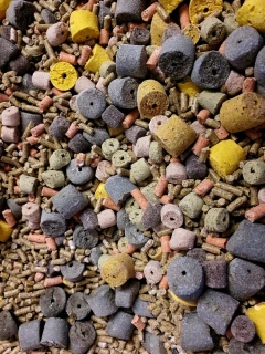 Peletový mix 6 mm až 30 mm  10kg